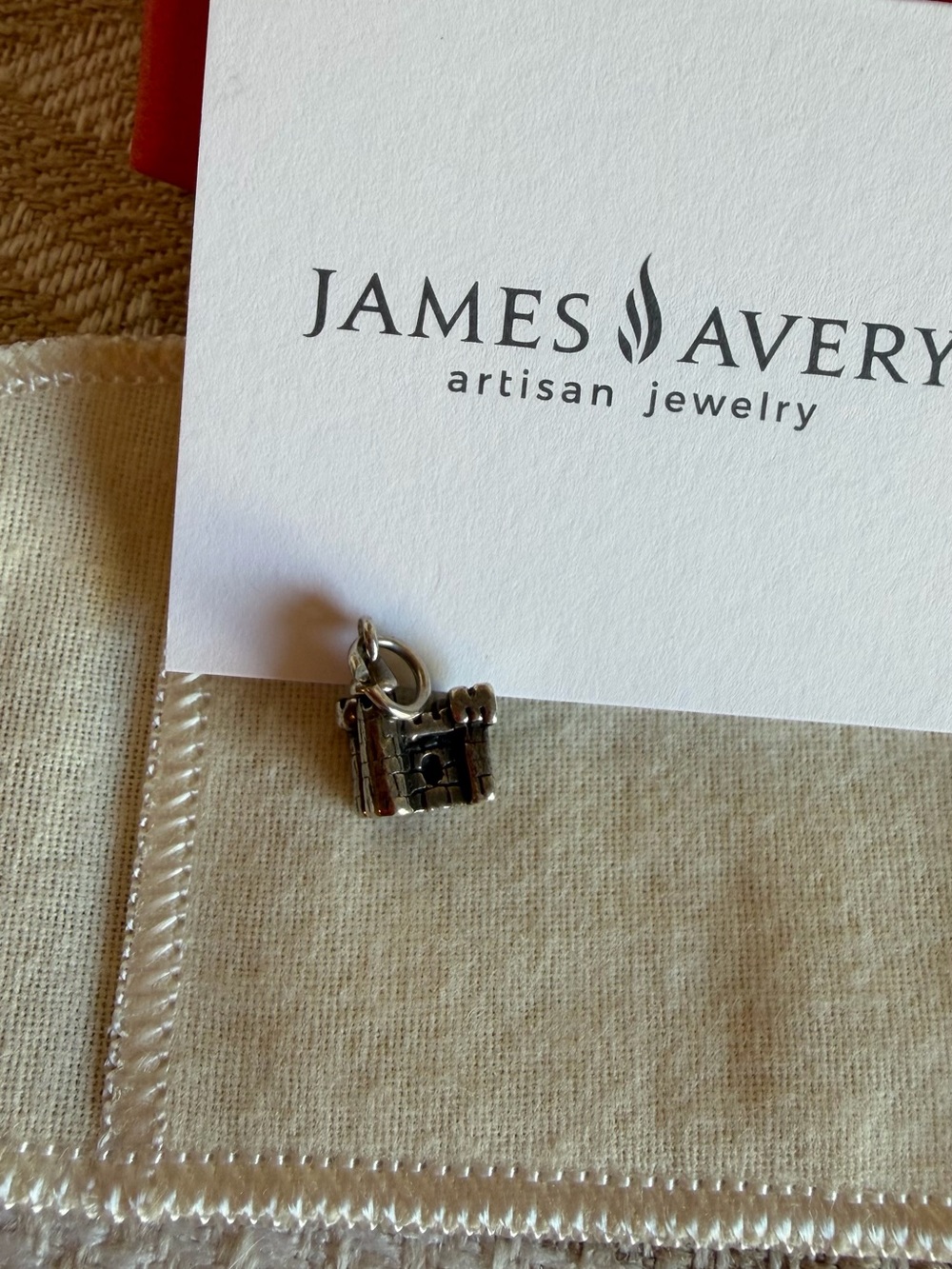 Retired James Avery Sterling Silver Sand Castle Charm - Picture 2 of 6
